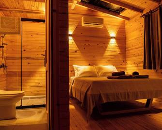 Goat Bungalow and Camping - Kabak - Bedroom