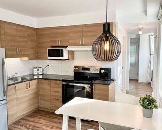 Bright apartment in Old Limoilou. - Québec - Cuisine