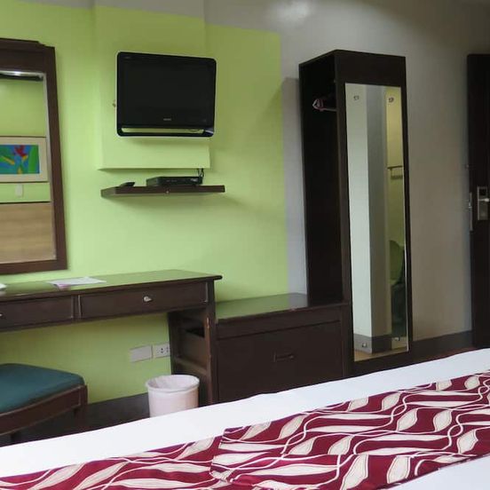 Regency Inn image 1
