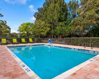Extended Stay America Suites - Oklahoma City - Northwest - Oklahoma City - Pool