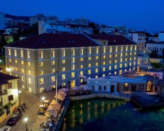 Hydrama Grand Hotel - Dráma - Gebouw