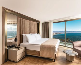 Beks Premium Resort & Spa - Kusadasi