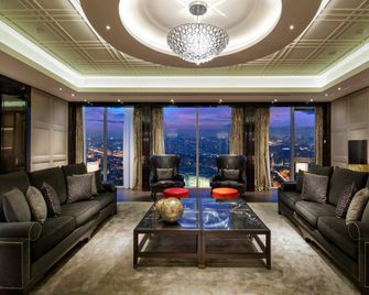 Hilton Istanbul Bomonti Hotel & Conference Center - Istanbul - Lounge