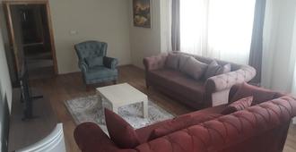 Sanli Suite Apart - Trabzon - Living room