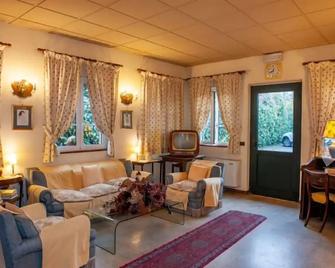 Hotel Melecchi - Lucca - Living room