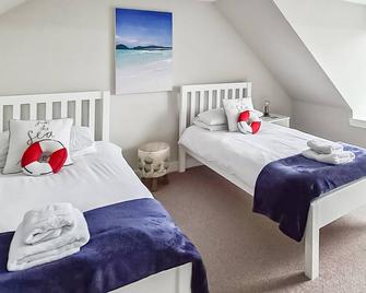 3 bedroom accommodation in Fortrose - Fortrose - Спальня