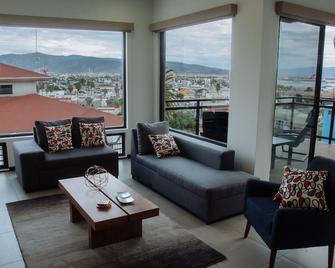 El Refugio - Ensenada - Huiskamer