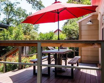 Olive with a Twist 2 Br cottage by RedAwning - Paso Robles - Balcony