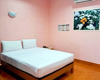 Sakaeogarden Hotel - Sa Kaeo - Bedroom