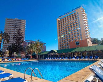 Hotel Servigroup Pueblo Benidorm - Benidorm - Pool