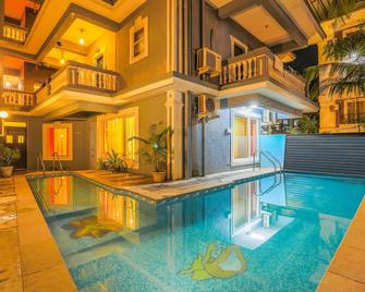 Fabhotel Royal Mirage - Candolim - Pool