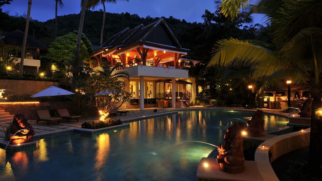 Andaman White Beach Resort - Sha Plus