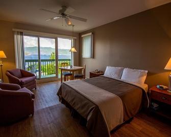 Chalets Sur Le Fjord - L'Anse Saint-Jean - Habitación