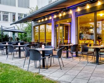 Novotel Erlangen - Erlangen - Gebäude