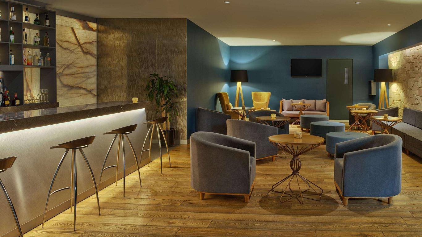 جاليريا بلازا ريفورما