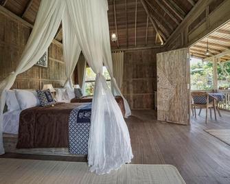 Kirani Joglo Villa Bali by Mahaputra - Sukawati - Bedroom