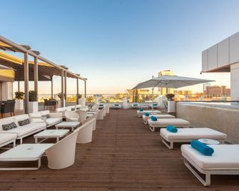 فندق لايكو تونس - تونس - حوض السباحة