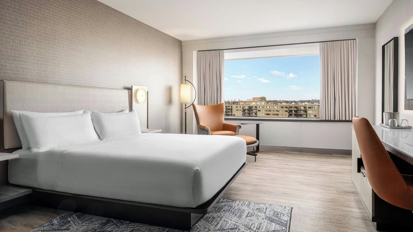 AC Hotel by Marriott Arlington National Landing