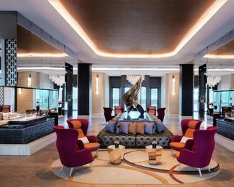 Baku Marriott Hotel Boulevard - Baku - Oleskelutila