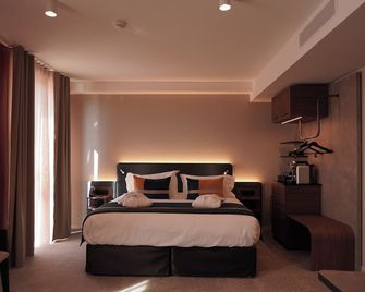 Hotel Panorama 360 Bourg En Bresse - Bourg-en-Bresse - Slaapkamer