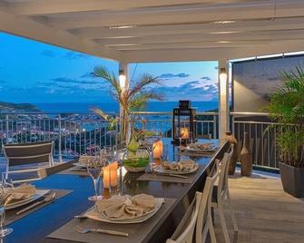 Luxurious Villa Angelo, Sunset Cruise, Wifi, Pool - Colombier - Balcony