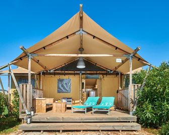 Camping Park Umag Glamping - Umag - Patio