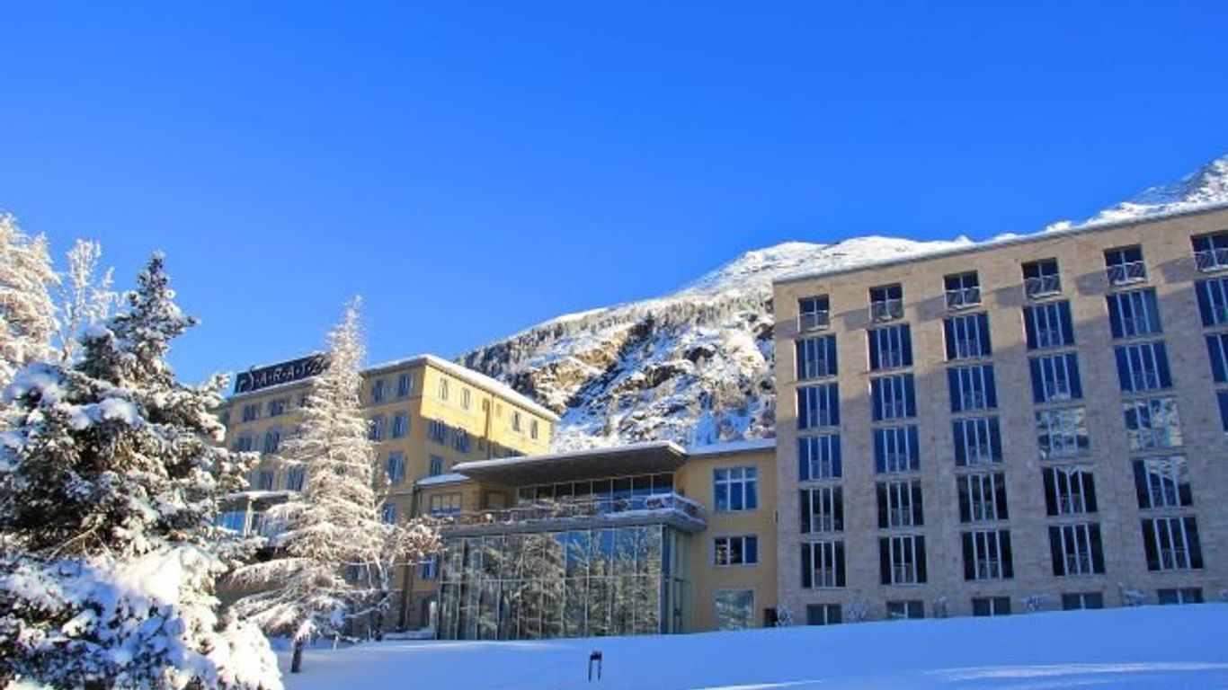 薩拉茲酒店 - 朋翠西納