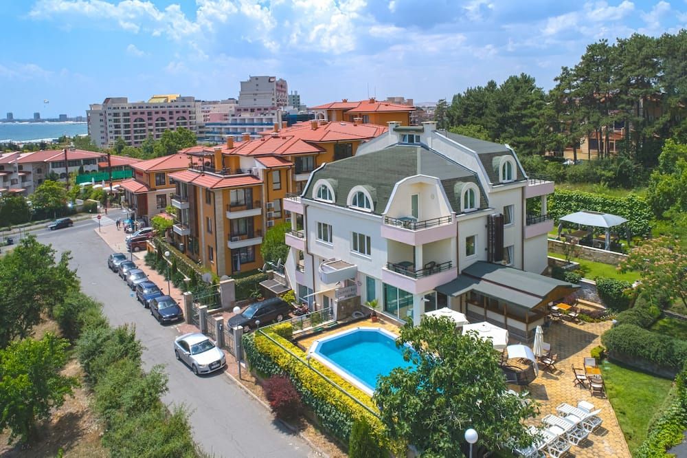 Milennia Family Hotel - נסבאר - בניין
