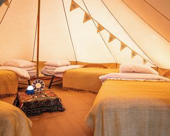 Nine Yards Bell Tents at the TT - Castletown - Castletown - Kamar Tidur