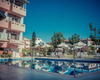 Palmyra Hotel - Nydri - Gebouw