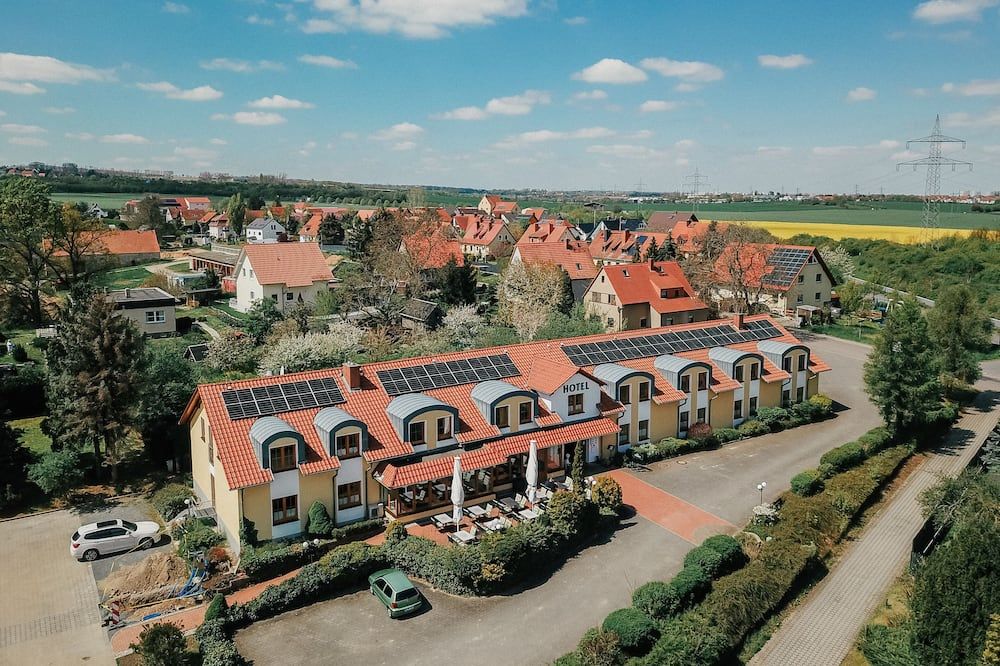 لاندهوتل دريزدن - درسدين - مبنى