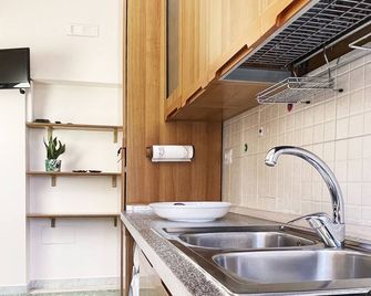 Apartment Dietro L'Angolo - Affitti Brevi Italia - Manfredonia - Kitchen