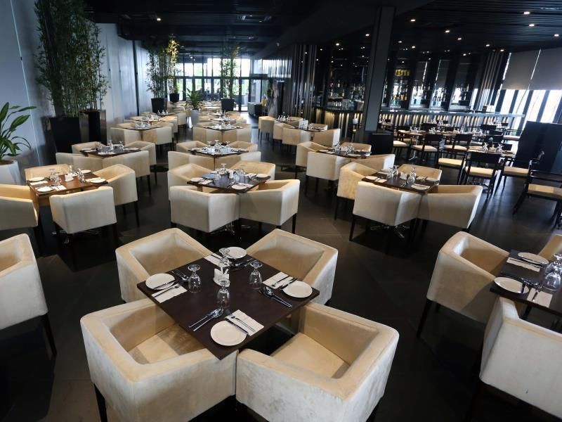 إي سيتي هوتل آت ون سيتي