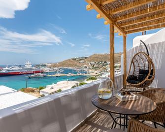 Avra Mykonos - Tourlos - Balcony