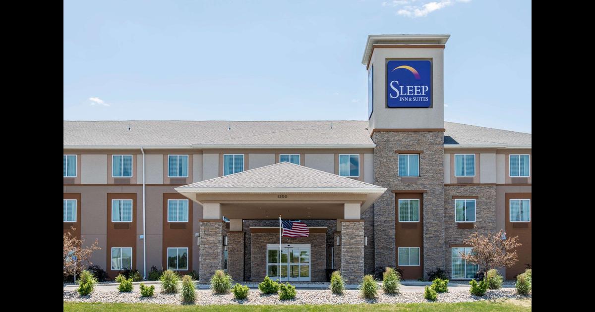 Sleep Inn Suites Marshall 90 1 4 2 Marshall Hotel Deals Reviews Kayak