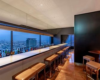 Ana Crowne Plaza Kobe by IHG - Kobe - Bar