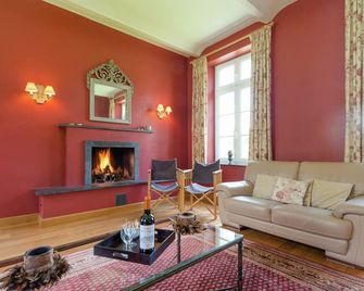 Le Hameau du Chateau - Elegance and Serenity - Libin - Вітальня