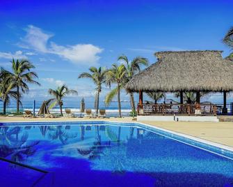 Hotel Portofino - Barra del Potosí - Pool