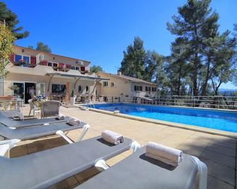 Le Mas des Ecureuils - Aix-en-Provence - Piscina