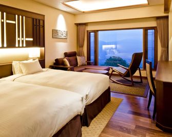 Akakura Kanko Hotel - Myoko - Sovrum
