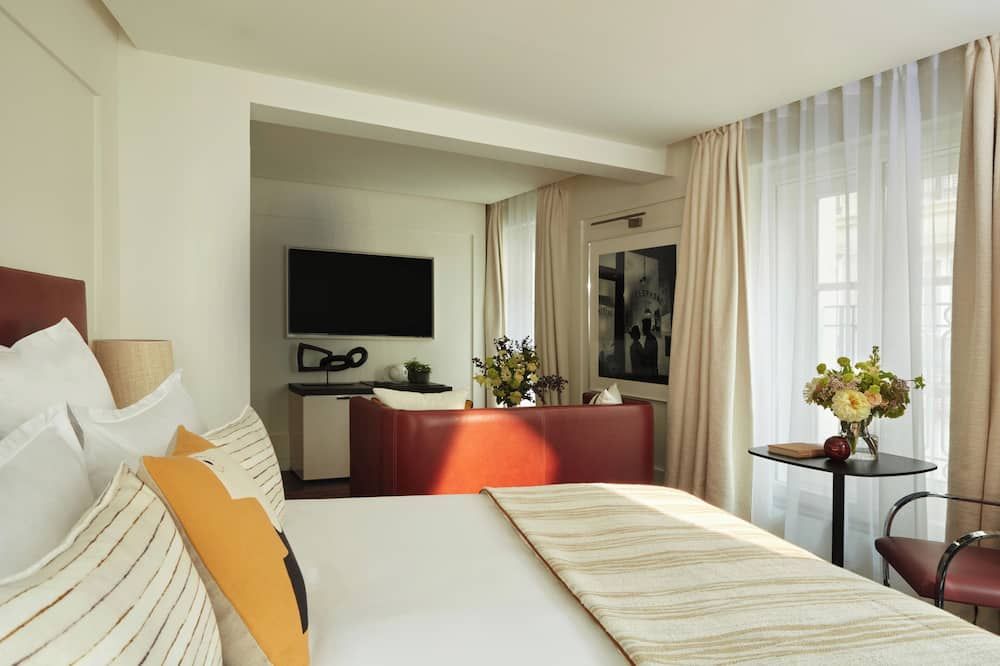 Other view of Shell La Villa Saint Germain