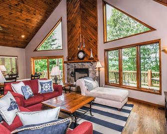 Tranquility - McHenry - Sala de estar