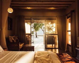 Kikoi Boutique Hotel - Pingwe - Bedroom