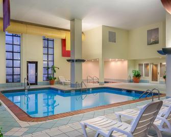 Baymont by Wyndham Plainfield/ Indianapolis Arpt Area - Plainfield - Uima-allas