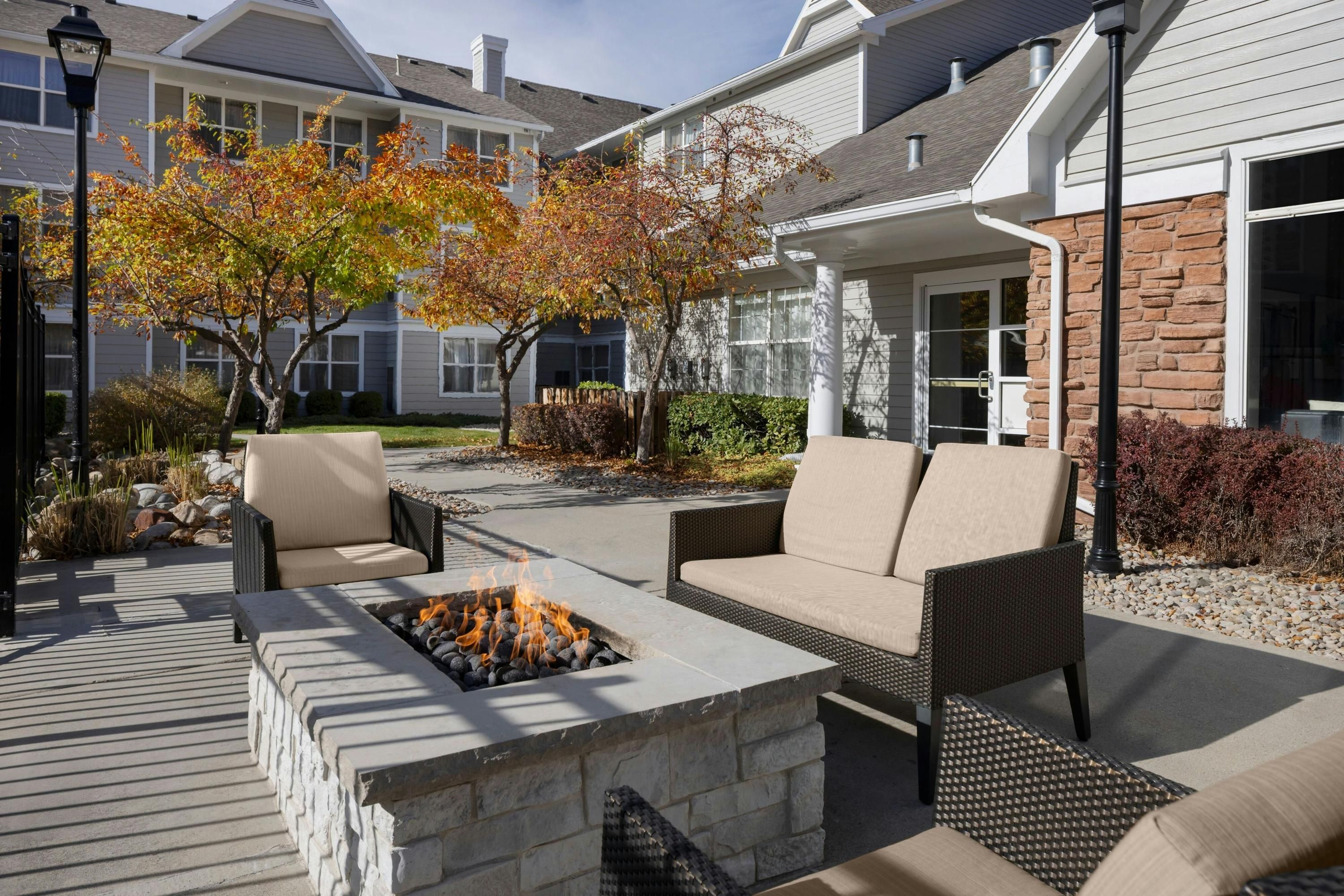 Residence Inn by Marriott Salt Lake City Cottonwood - סולט לייק סיטי - פטיו