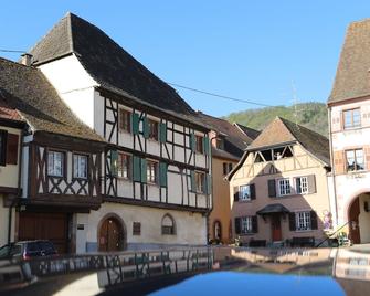 Chez Emilie - Gueberschwihr - Edificio
