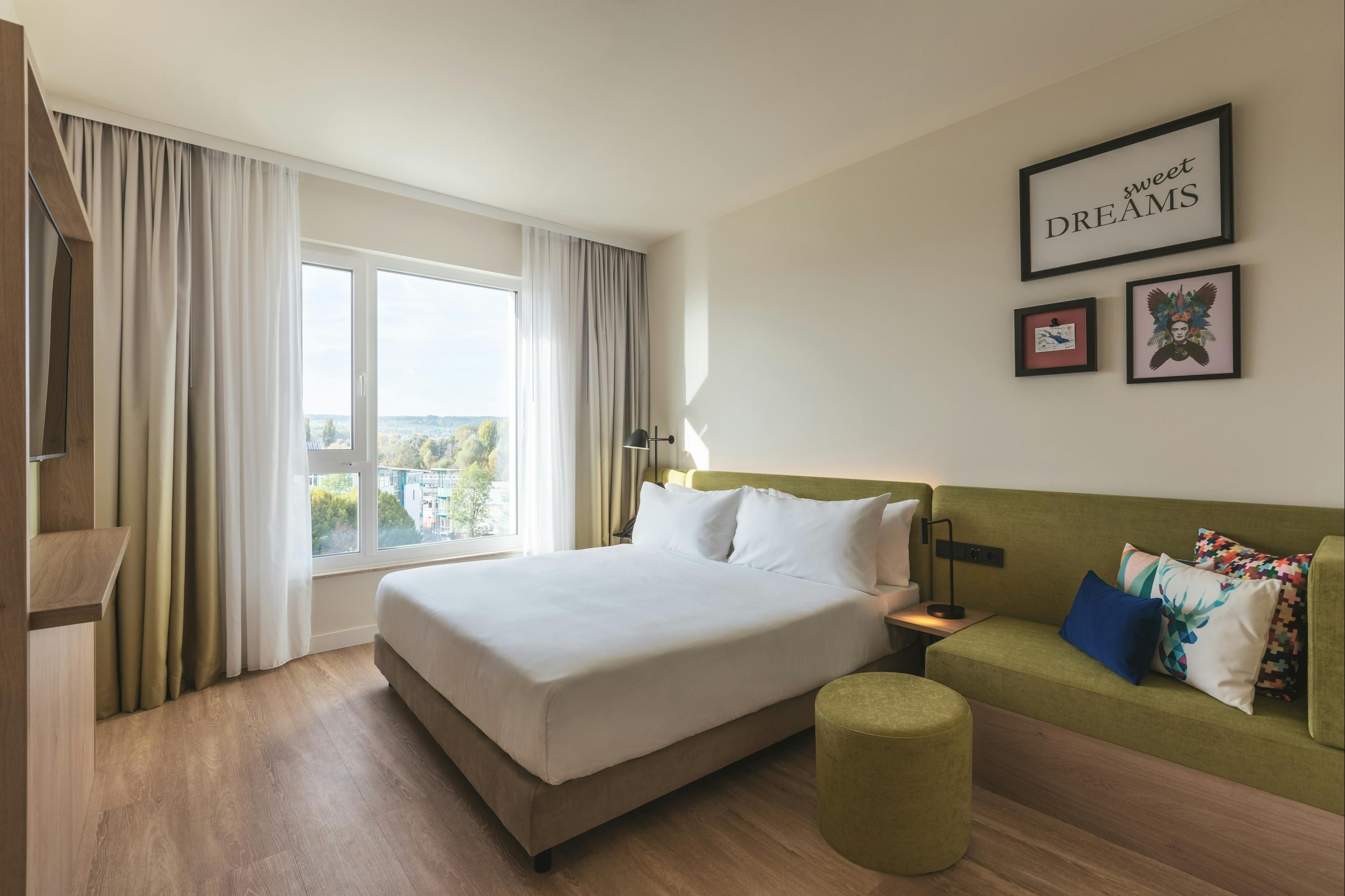 Hampton by Hilton Konstanz - Konstanz - חדר שינה