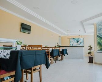 Pousada La Brisa - Itaguaí - Restaurant