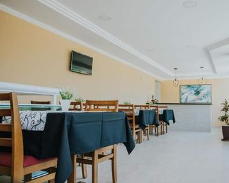 Pousada La Brisa - Itaguaí - Restaurant