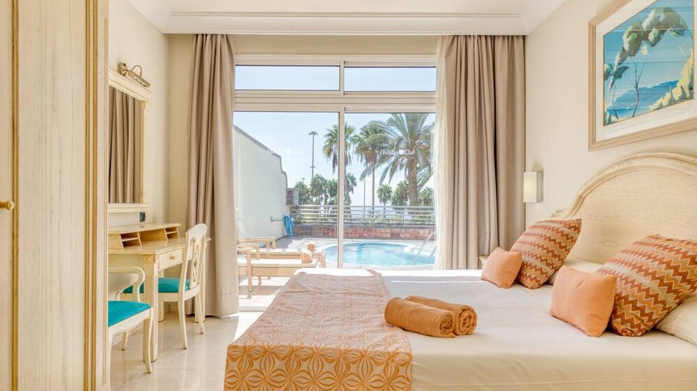 هوليداي كلوب بلايا أمادوريس